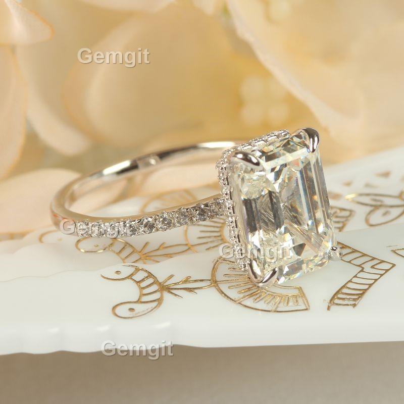 Women 4CT Emerald Cut Solitaire Engagement Ring