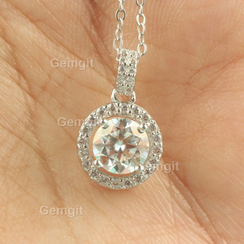 1CT/2CT/3CT/4CT/5CT/10CT Moissanite Round Halo Necklace
