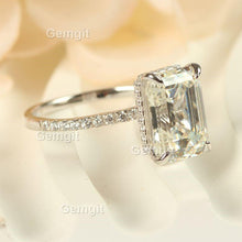 Load image into Gallery viewer, Women 4CT Emerald Cut Solitaire Engagement Ring